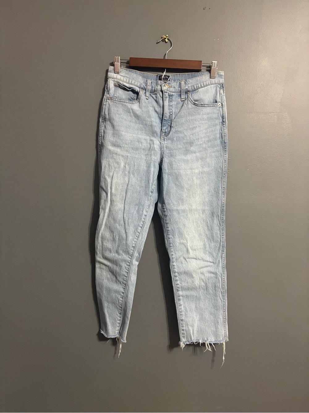 J.CREW “High Rise Classic vintage” light frayed hem straight leg jean Women’s 28